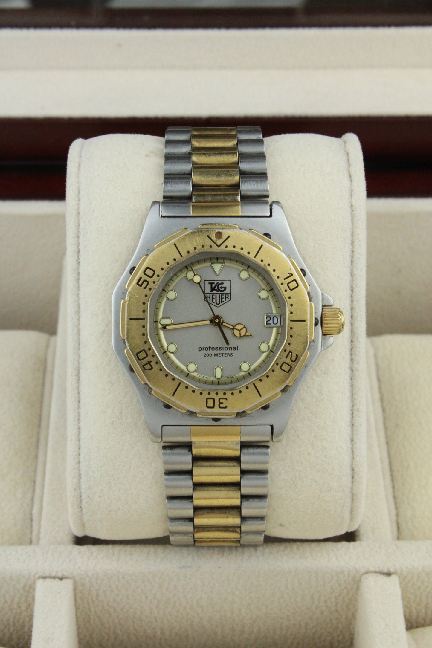 TAG Heuer 3000 Series 932.213