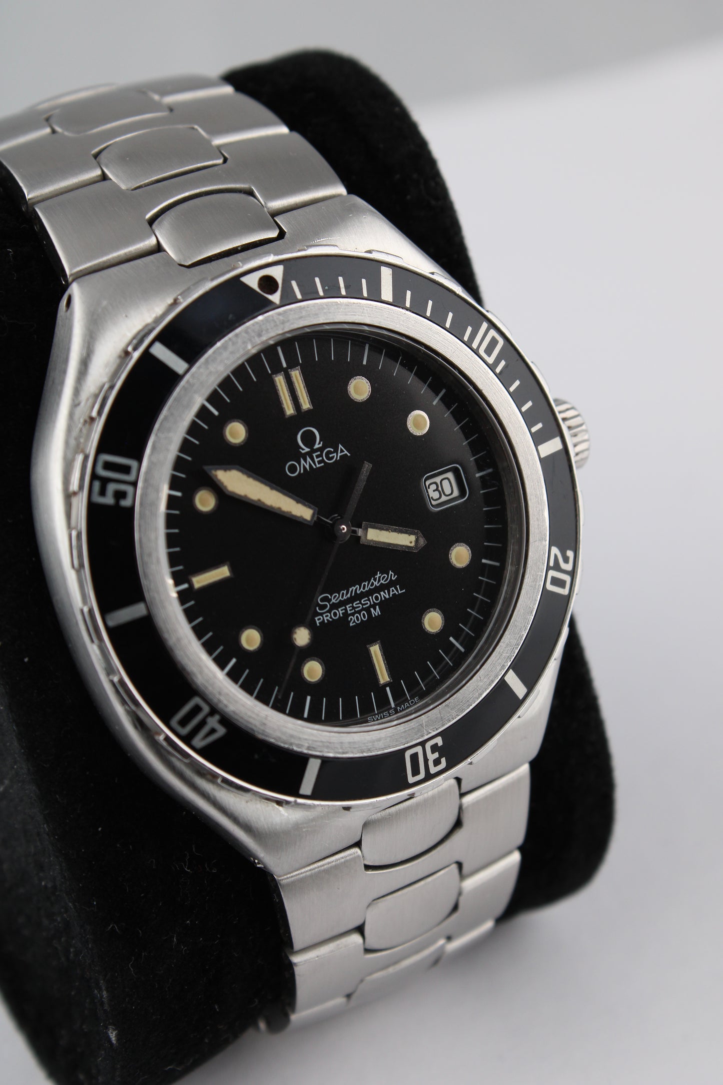 Omega 'Pre Bond' 'Jumbo' Seamaster 200m - 396.1051
