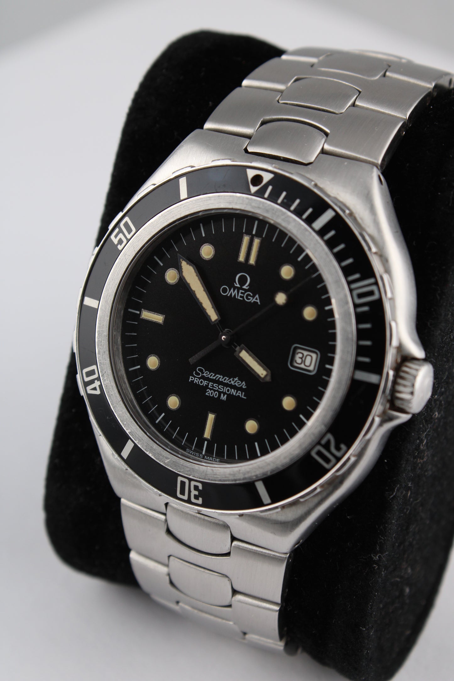 Omega 'Pre Bond' 'Jumbo' Seamaster 200m - 396.1051